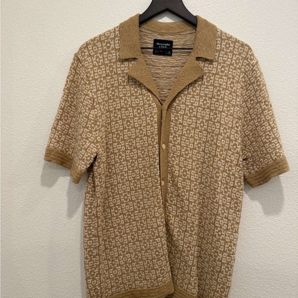 Abercrombie & Fitch Tan Patterned Casual Shirt